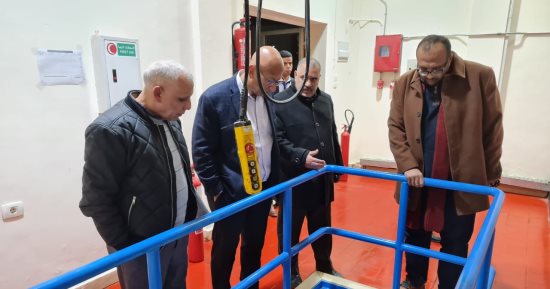 رئيس شركة مياه الشرب بسوهاج يتفقد محطة معالجة صرف صحى الهجارسة.. صور