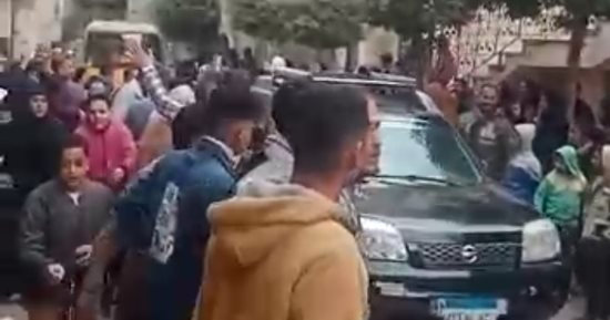 وصول جثامين 5 أفراد من أسرة واحدة ضحايا حريق الشرابية لدفنهم بالشرقية