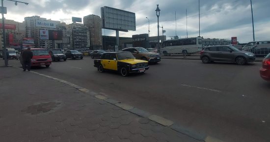 هطول أمطار خفيفة شرق الإسكندرية مع استمرار نشاط الرياح.. صور