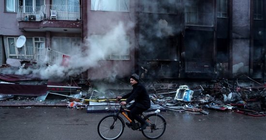 ارتفاع حصيلة ضحايا زلزال ملاطية فى تركيا إلى قتيلين و140 مصابًا
