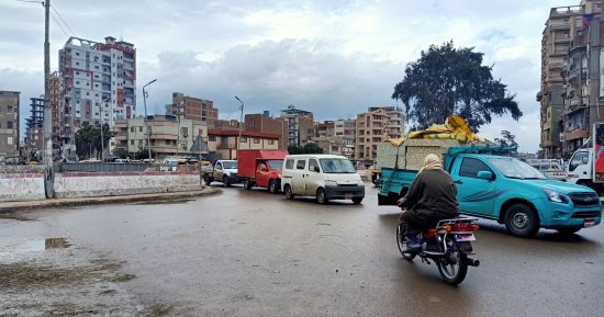 حالة الجو بالشرقية.. هطول أمطار متوسطة وطقس غائم مائل للبرودة.. صور