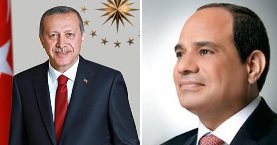 Le président turc Recep Tayyip Erdogan arrive au Caire pour rencontrer le président Sissi