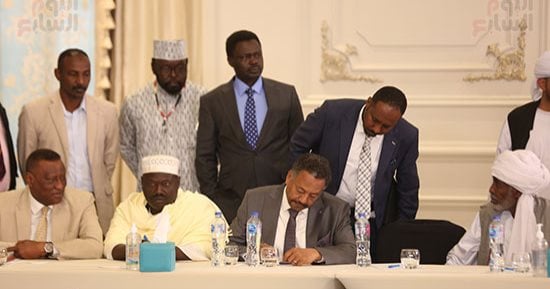 الحوار السودانى- السودانى بالقاهرة: الفترة الانتقالية تتطلب تكاتف كافة الكتل