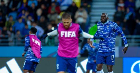فلامنجو ضد الهلال.. تركيز من لاعبى الزعيم خلال عمليات الإحماء "صور"