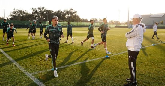 ريال مدريد يخوض تدريبه الأخير قبل مواجهة الأهلى فى مونديال الأندية.. صور