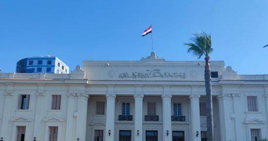 السجن 3 سنوات لعاطل لتزويره محررات رسمية للاستيلاء على قطعة أرض ببرج العرب