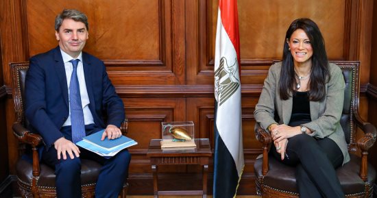 رانيا المشاط تستقبل بعثة بنك الاستثمار الأوروبى لمناقشة التوسع بتمويلات القطاع الخاص