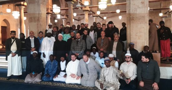 50 مشاركا فى مسابقة الأوقاف العالمية لحفظ القرآن الكريم يزورون الجامع الأزهر