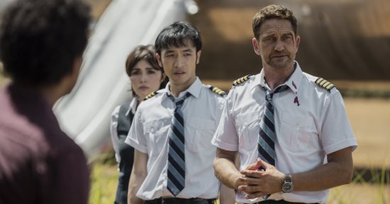 جيرارد باتلر: أحب تقديم أفلام مثل Plane لأنها غير عادية وواقعية