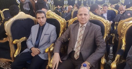 وكيل "تعليم كفر الشيخ" يتفقد معرض الوحدة المنتجة