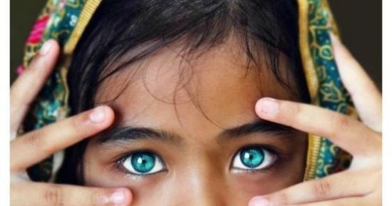  4 أبراج تتقن التواصل بلغة العيون.. اعرف أنت منها ولا لأ؟