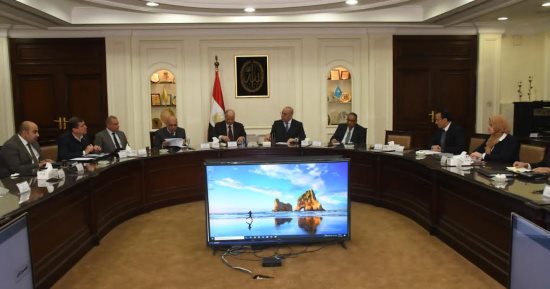 وزير الإسكان يستعرض إجراءات إنهاء التعاقد وتخصيص الوحدات السكنية بـ"مثلث ماسبيرو"
