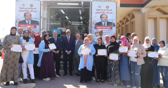 حصاد زيارة وزير القوى العاملة للبحر الأحمر.. فرص عمل ووثائق تأمين للعمالة