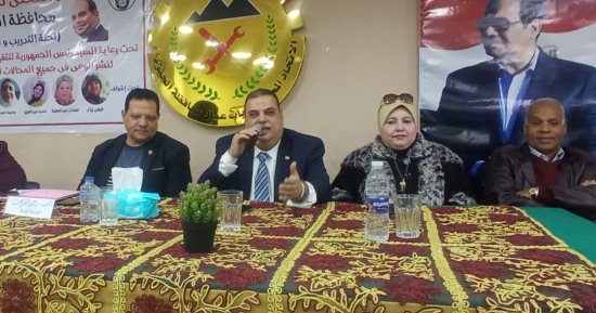 رئيس اتحاد عمال الجيزة: حريصون على خلق وعى تنموى لمواجهة الشائعات