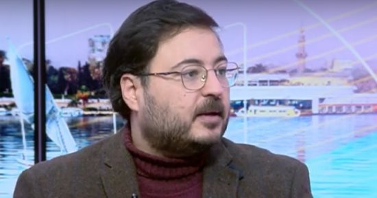 علي الكشوطي: الجمهور تفاعل بشكل كبير مع حلقات مسلسل الكبير أوى على السوشيال ميديا