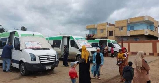 فحص 1350 شخصا ضمن قوافل "حياة كريمة" الطبية فى دمياط