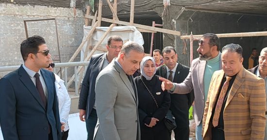 محافظ سوهاج يتفقد تطوير قصر الثقافة ونفق العروبة ويشدد على سرعة الانتهاء