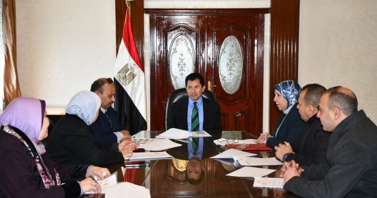 وزير الشباب يتابع معدلات تنفيذ القوافل التعليمية والتنويرية فى عامها العاشر.. أشرف صبحي: تتخطى 100 ألف من طلاب الشهادة العامة بالمرحلتين الثانوية والإعدادية.. و12 قافلة فى 12 محافظة بـ16 قرية من قرى حياة كريمة