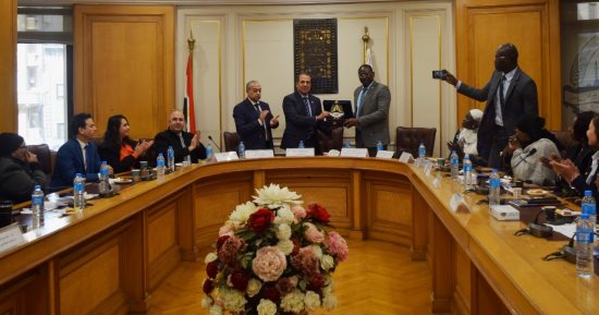 غرفة القاهرة تعرض على وفد سنغالى فرص زيادة التجارة بين البلدين