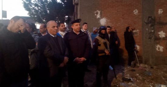 صحة البحيرة تعلن وفاة 5 أشخاص و24 مصابا فى حادث انهيار منزل دمنهور.. صور