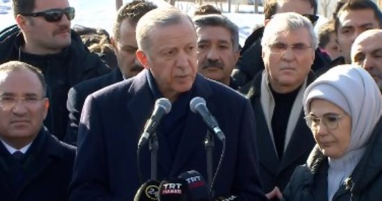 أردوغان: تأجيل الالتحاق بالخدمة العسكرية الإلزامية.. والإعمار خلال أسابيع