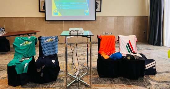 بيراميدز بالأزرق والجيش الملكى بالأبيض فى مواجهة الكونفدرالية غدًا.. صور