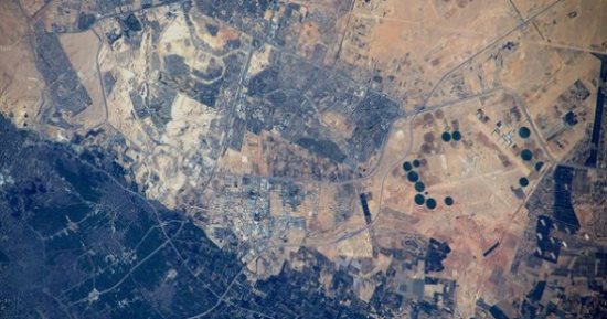 مصر منورة من فوق السحاب.. ناسا تنشر صورا لجمال أم الدنيا