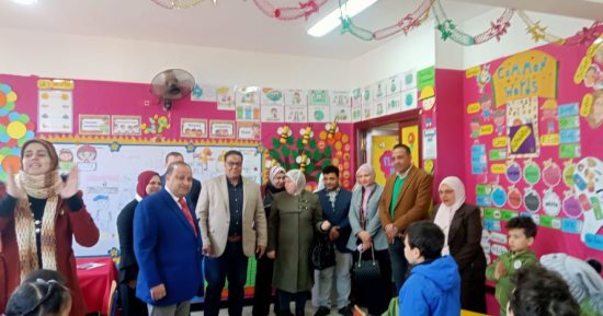 محافظ المنوفية يؤكد انتظام الدراسة بجميع المراحل التعليمية.. صور