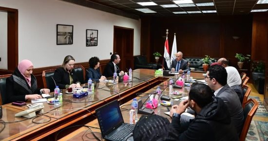 وزير الرى يلتقى القائم بأعمال السفير الأمريكى فى مصر