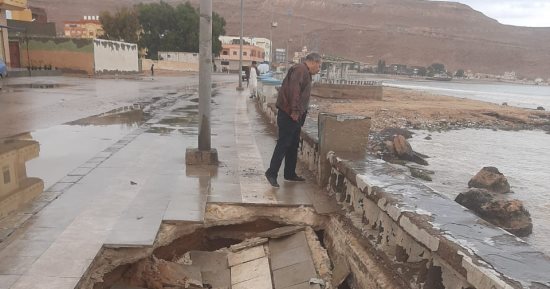 محافظ مطروح: جار إعادة ردم هبوط كورنيش مدينة السلوم بسبب الأمطار