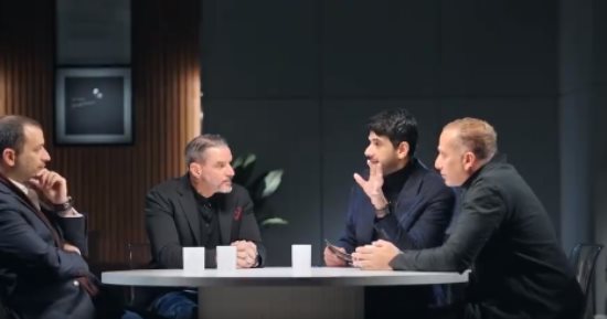 البسيونى يستضيف أيمن باكى وحنفى والعريان فى إحدى حلقات برنامجه "خطوتين لـ ورا"