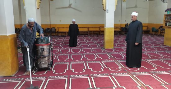 أوقاف الأقصر تطلق حملة لتعقيم ونظافة المساجد قبل قدوم شهر رمضان.. صور
