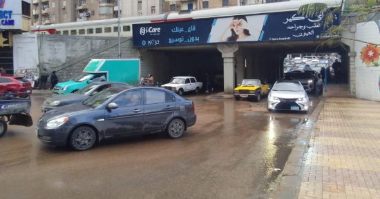  هطول أمطار متوسطة على مناطق متفرقة بالإسكندرية.. صور