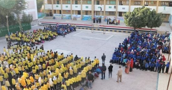 وكيل تعليم الوادي الجديد يتفقد انتظام المدارس في ثانى يوم دراسة بالخارجة.. صور 