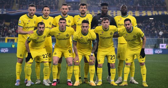 لوكاكو ولاوتارو يقودان هجوم إنتر ميلان ضد بولونيا في الدوري الإيطالي 