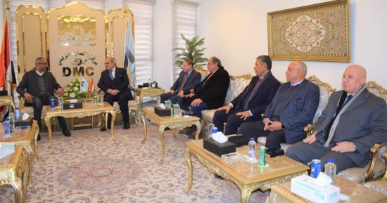 نائب وزير الإسكان يزُور مصنع محركات الهيئة العربية للتصنيع 