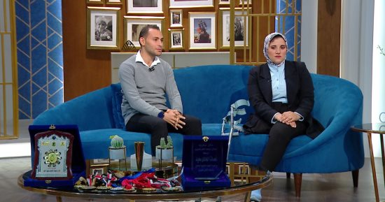 محمد و هبة قصة حب تحدت الظروف والإعاقة وتكللت بالزواج.. واحد من الناس 
