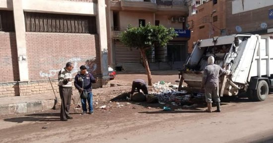 رفع 330 طن قمامة و65 طن أتربة بمشاركة 92 معدة بالمنصورة
