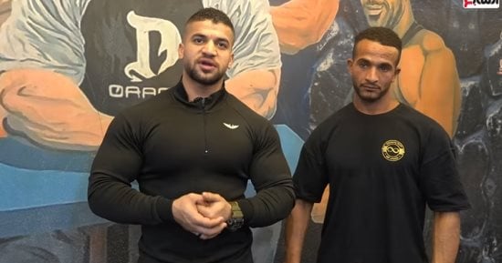 عزيمة وبطولة.. شاب يجمع البلاستيك والكرتون صباحا وبطل كمال أجسام مساء