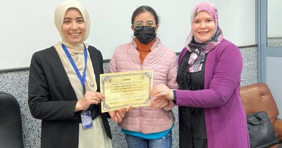 دورة تدريبية بإعلام القاهرة حول إعداد السيرة الذاتية وإجراء مقابلات العمل