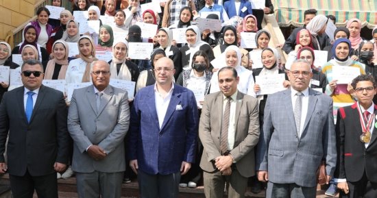 محافظ بني سويف يفتتح المعرض المحلي للعلوم والهندسة لاختيار مشروعات ISEF 