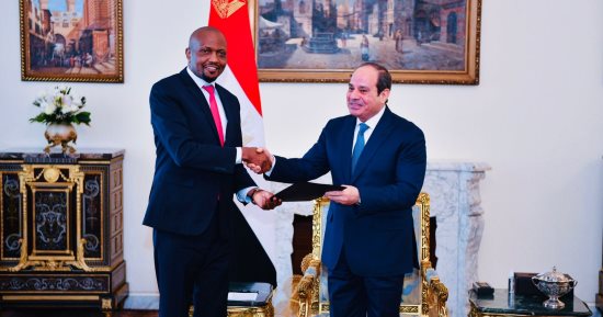الرئيس السيسى يتسلم رسالة خطية من رئيس كينيا