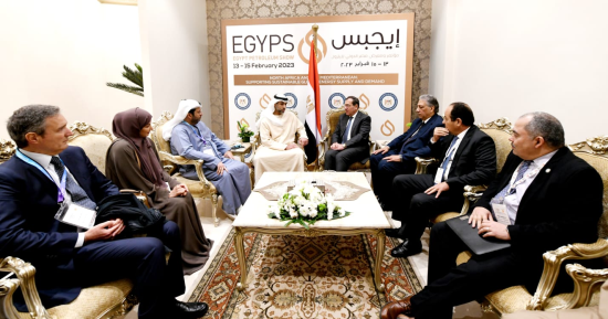 الملا يستعرض مع مبادلة للطاقة أعمال البحث والإنتاج للغاز بالمتوسط