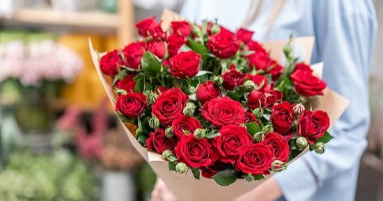 نصائح للحفاظ على زهور عيد الحب لمدة أطول.. عشان تفضل ذكرى جميلة
