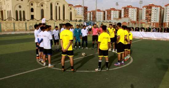أبناء المناطق المطورة يشاركون فى دوري "أنت أقوى من المخدرات".. فيديو