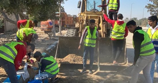 أهالى شمال سيناء يواصلون تنفيذ مبادرة "العريش جميلة".. صور 