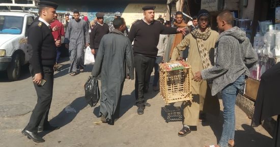 شرطة المرافق بالأقصر تحرر 71 محضرا ومخالفة فى حملات بشوارع المدينة