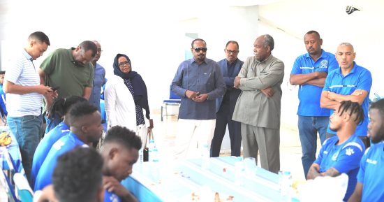 الهلال السودانى يرصد نصف مليون جنيه مكافأة لكل لاعب للفوز على الأهلي 