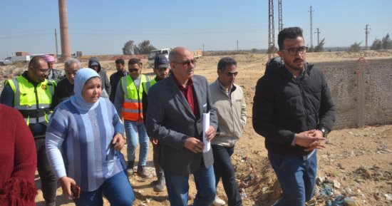 سكرتير عام بنى سويف يتفقد أعمال تطوير ورفع كفاءة مصنع تدوير القمامة بسمسطا