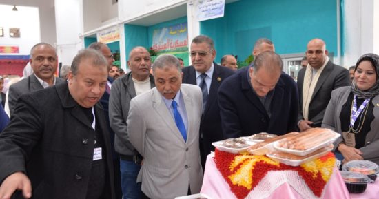 افتتاح المعرض السنوى للأنشطة الفنية فى مدرسة تكنولوجيا المعلومات بالإسماعيلية